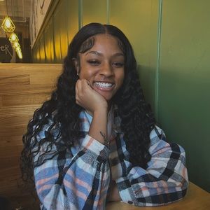 Meet your Posher, Kay lee